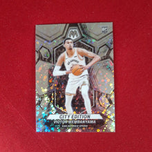 Load image into Gallery viewer, Victor Wembanyama SP Prizm Lot (4 RC's) San Antonio Spurs TRACKING IS INCLUDED
