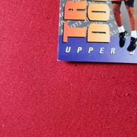 Load image into Gallery viewer, 1993 Upper Deck Charles Barkley 3-D Standouts #TD1 Phoenix Suns HOF SHIPPING IS INCLUDED