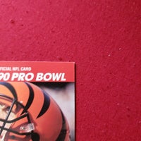 Load image into Gallery viewer, 1990 Pro Set Boomer Esiason Cincinnati Bengals HOF SHIPPING IS INCLUDED
