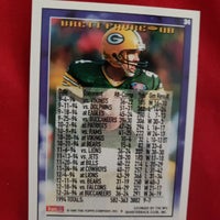 Load image into Gallery viewer, 1995 Topps Brett Favre #34 3,000 Yard Club Packers HOF SHIPPING IS INCLUDED