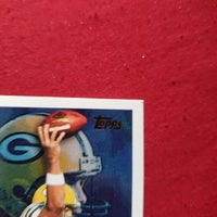 Load image into Gallery viewer, 1995 Topps Brett Favre #34 3,000 Yard Club Packers HOF SHIPPING IS INCLUDED