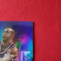 Load image into Gallery viewer, 2000 Fleer Mystique Stephon Marbury #148 SP/2000 Nets SHIPPED & IN-HOUSE INSURED