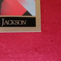 Load image into Gallery viewer, Legendary 1991 Skybox Phil Jackson RC #304 Bulls HOF SHIPPING IS INCLUDED