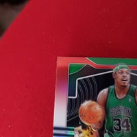 Load image into Gallery viewer, 2019 Panini Prizm Paul Pierce Red, White & Blue Prizm #29 Kansas Jayhawks Boston Celtics