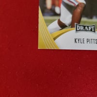 Load image into Gallery viewer, 2021 Leaf Draft Kyle Pitts Atlanta Falcons Florida Gators SHIPPING INCLUDED