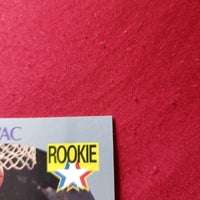 Load image into Gallery viewer, 1990 NBAHoops Vlade Divac RC #154 L.A. Lakers FIBA HOF SHIPPING INCLUDED