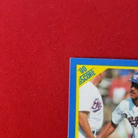 Load image into Gallery viewer, 1990 score Juan Gonzalez RC #637 Texas Rangers HOF SHIPPING IS INCLUDED
