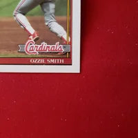 Load image into Gallery viewer, 1991 Topps 40th Ozzie Smith #130 St Louis Cardinals HOF SHIPPING IS INCLUDED

