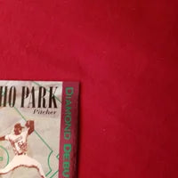 Load image into Gallery viewer, 1994 Topps Chan Ho Park Diamond Debuts RC #520 LA Dodgers SHIPPING IS INCLUDED
