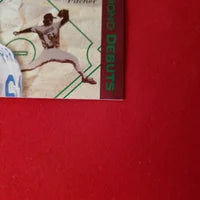 Load image into Gallery viewer, 1994 Topps Chan Ho Park Diamond Debuts RC #520 LA Dodgers SHIPPING IS INCLUDED
