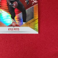 Load image into Gallery viewer, 2021 Phoenix Kyle Pitts RC Fire Burst #104 Florida Gators Atl Falcons SHIPPED!!
