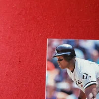 Load image into Gallery viewer, 1993 Fleer Ultra Frank Thomas #181 Chicago White Sox HOF SHIPPING IS INCLUDED
