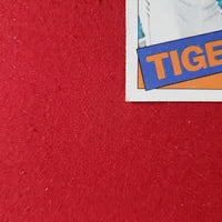 Load image into Gallery viewer, 1985 Topps Kirk Gibson #565 Detroit Tigers SHIPPING IS INCLUDED

