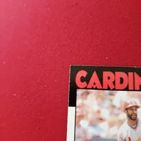 Load image into Gallery viewer, 1986 Topps Traded Ozzie Smith #730 St Louis Cardinals HOF SHIPPING IS INCLUDED
