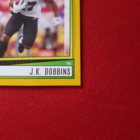 Load image into Gallery viewer, 2022 Score J.K. Dobbins #185 Yellow Ohio St Buckeyes/Ravens SHIPPING IS INCLUDED
