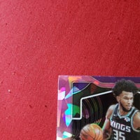 Load image into Gallery viewer, 2020 Prizm Marvin Bagley III Pink Ice #121 Duke Blue Devils SHIPPING IS INCLUDED
