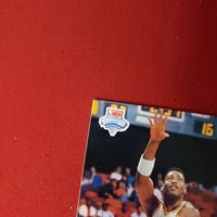 Load image into Gallery viewer, 1993 Upper Deck Robert Horry RC #7 Houston Rockets Lakers Spurs SHIPPING IS INCLUDED
