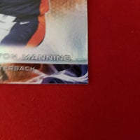 Load image into Gallery viewer, 2015 Topps Platinum Peyton Manning #18 Denver Broncos SHIPPING INCLUDED
