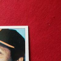 Load image into Gallery viewer, 1982 Topps Vida Blue #430 San Francisco Giants SHIPPING IS INCLUDED
