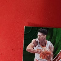 Load image into Gallery viewer, 2020 Illusions De&#39;Andre Hunter Dominique Wilkins Rookie Reflections #11 Atlanta Hawks SHIPPING IS INCLUDED
