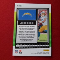 Load image into Gallery viewer, 2022 Score Justin Herbert #136 Oregon Ducks/Chargers SHIPPING IS INCLUDED
