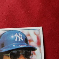 Load image into Gallery viewer, 1979 Topps Reggie Jackson #700 Yankees HOF SHIPPING IS INCLUDED
