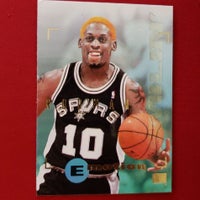 Load image into Gallery viewer, 1995 Skybox Dennis Rodman Emotion #90 Smilin&#39; San Antonio Spurs SHIPPING INCLUDED
