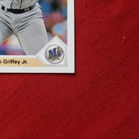 Load image into Gallery viewer, 1991 Upper Deck Ken Griffey Jr. #555 HOF Seattle Mariners SHIPPING IS INCLUDED
