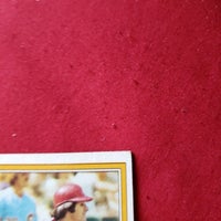 Load image into Gallery viewer, 1981 Topps Pete Rose #205 Philadelphia Phillies SHIPPING IS INCLUDED
