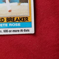 Load image into Gallery viewer, 1981 Topps Pete Rose #205 Philadelphia Phillies SHIPPING IS INCLUDED
