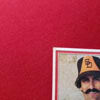 Load image into Gallery viewer, 1981 Topps Rollie Fingers #229 Padres HOF SHIPPING IS INCLUDED
