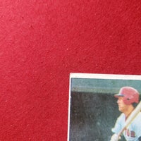 Load image into Gallery viewer, 1979 Topps Carlton Fisk #680 Boston Red Sox SHIPPING IS INCLUDED
