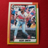 1990 Topps Ozzie Smith #590 Cardinals HOF SHIPPING IS INCLUDED