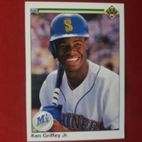Load image into Gallery viewer, Rare spelling ERROR &quot;SIMULTANIOUSLY&quot; 1990 Upper Deck Ken Griffey Jr #156 Seattle Mariners SHIPPING IS INCLUDED
