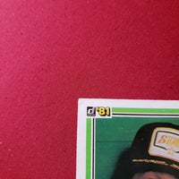 Load image into Gallery viewer, 1981 Donruss Willie Stargell #132 Pittsburgh Pirates SHIPPING IS INCLUDED
