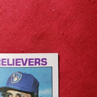 Load image into Gallery viewer, 1982 Topps Rollie Fingers Bruce Sutter Leading Relievers #168 SHIPPING INCLUDED
