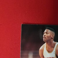 Load image into Gallery viewer, 1993 Stadium Club Robert Horry RC #223 Houston Rockets Lakers SHPPING IS INCLUDED
