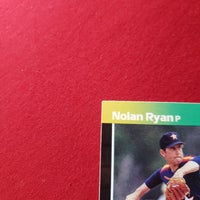 Load image into Gallery viewer, 1989 Donruss Nolan Ryan #154 Houston Astros HOF SHIPPING IS INCLUDED
