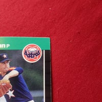 Load image into Gallery viewer, 1989 Donruss Nolan Ryan #154 Houston Astros HOF SHIPPING IS INCLUDED
