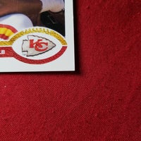 Load image into Gallery viewer, 1991 Upper Deck Derrick Thomas #165 K.C. Chiefs R of H SHIPPING IS INCLUDED
