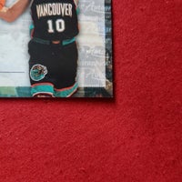 Load image into Gallery viewer, 2000 Fleer Autographics Mike Bibby Sacromento Kings SHIPPING IS INCLUDED
