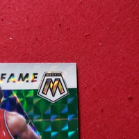 Load image into Gallery viewer, 2020 Mosiac Julius Erving #288 Green Prizm 76ers HOF SHIPPING IS INCLUDED
