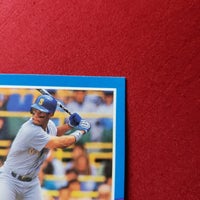Load image into Gallery viewer, 1991 Donruss Ken Griffey Jr. #77 Seattle Mariners HOF SHIPPING IS INCLUDED
