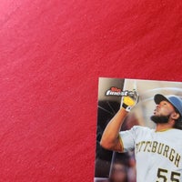 Load image into Gallery viewer, 2019 Topps Finest Josh Bell #48 Pittsburgh Pirates SHIPPING IS INCLUDED
