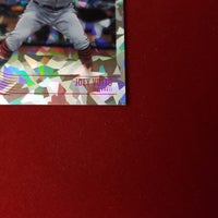 Load image into Gallery viewer, 2018 Donruss Joey Votto Dominator Crystal#D3 Cincinnati Reds SHIPPING INCLUDED
