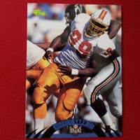 Load image into Gallery viewer, 1995 Classic Warren Sapp #119 Tampa Bay Buccaneers HOF SHIPPING INCLUDED
