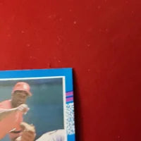 Load image into Gallery viewer, 1991 Donruss Ozzie Smith #240 St Louis Cardinals HOF SHIPPED AND INSURED
