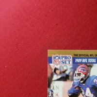 Load image into Gallery viewer, 1990 Pro Set Thurman Thomas #10 Buffalo Bills HOF SHIPPING INCLUDED
