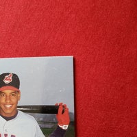 Load image into Gallery viewer, 1993 Fleer Ultra Manny Ramirez RC #545 Boston Red Sox HOF SHIPPING IS INCLUDED
